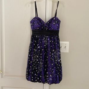 Sleeveless Sweetheart Leopard Dress